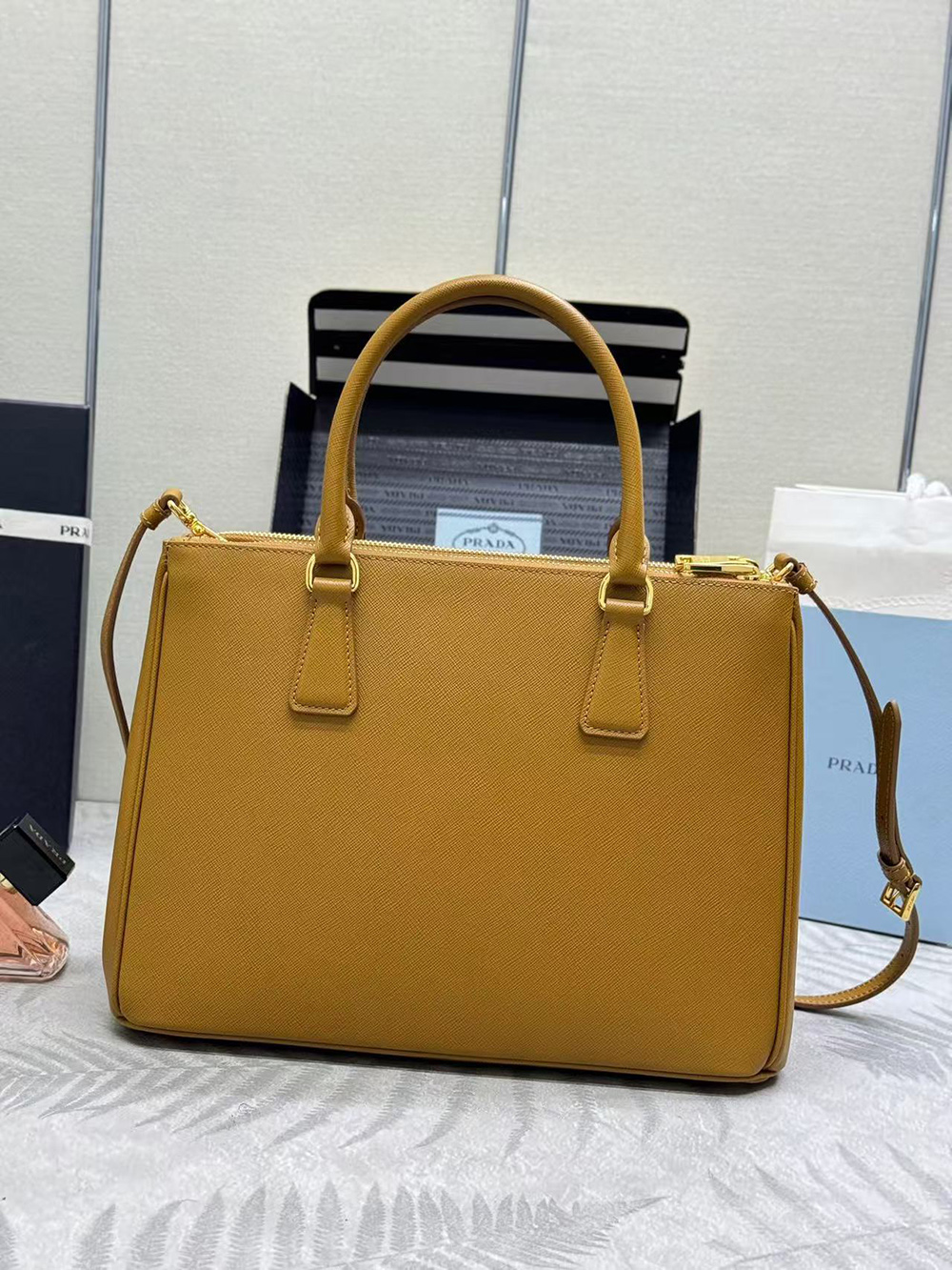 Pra*a galleria saffiano leather bags 1ba274 32*24*14cm