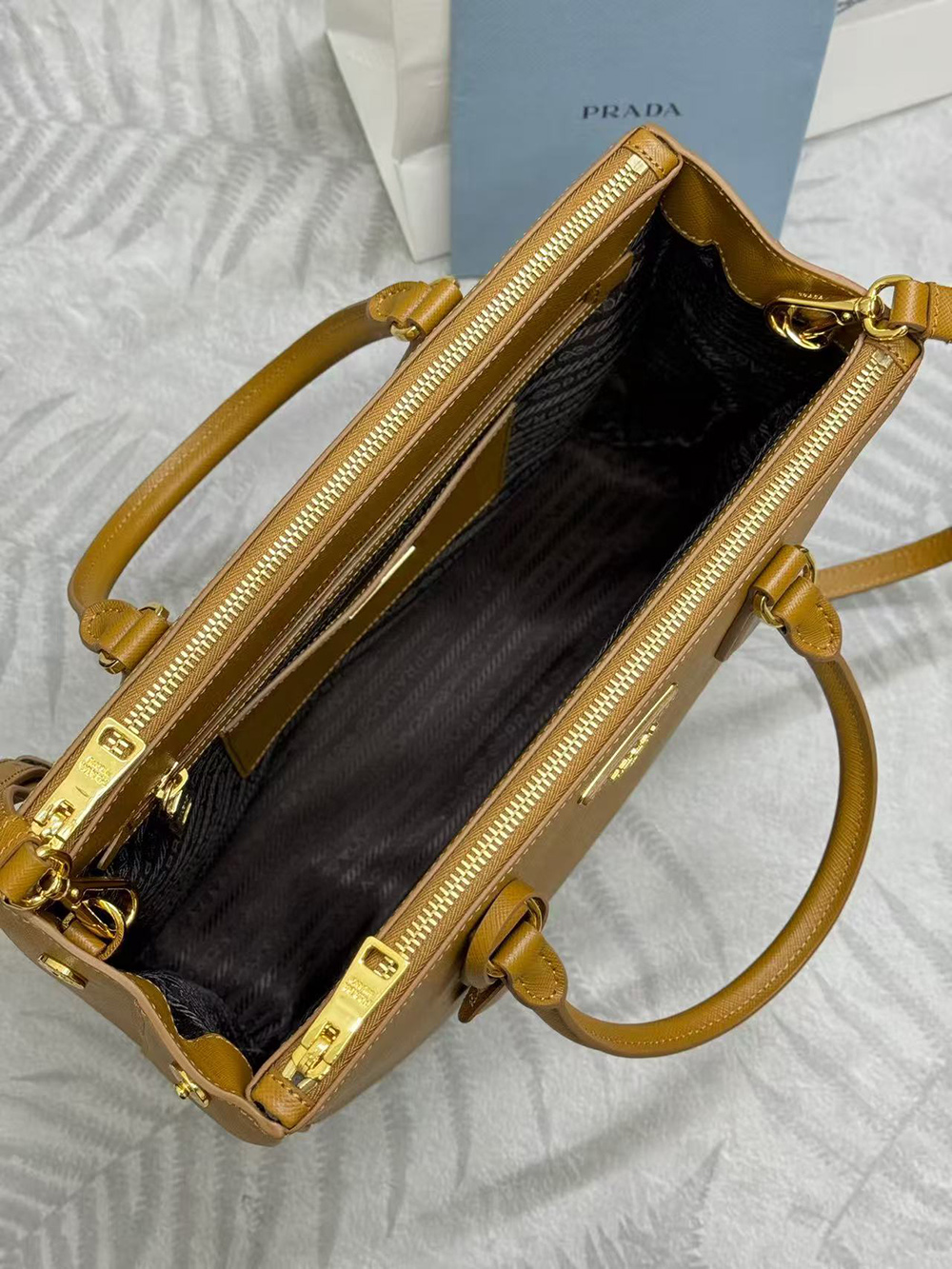 Pra*a galleria saffiano leather bags 1ba274 32*24*14cm