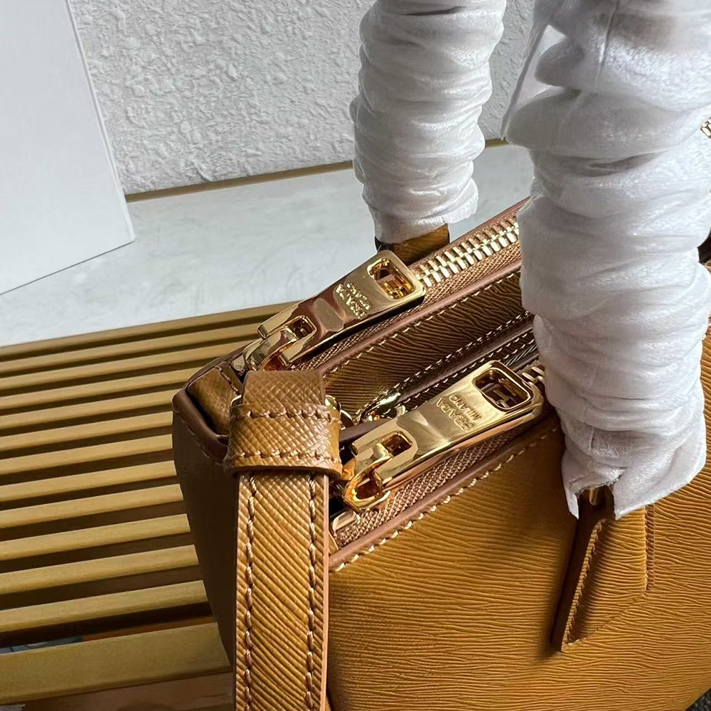 Pra*a galleria saffiano leather bags 1ba863 28*20*12cm