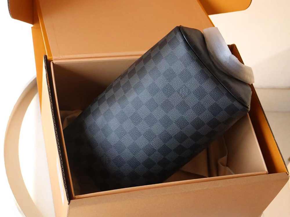 l0*is V*t0n dopp kit toilet pouch n40127 28*15*16.5cm