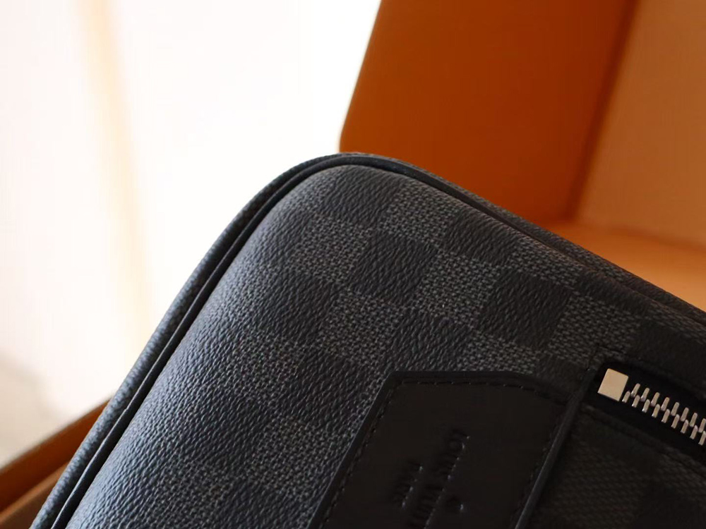 l0*is V*t0n dopp kit toilet pouch n40127 28*15*16.5cm