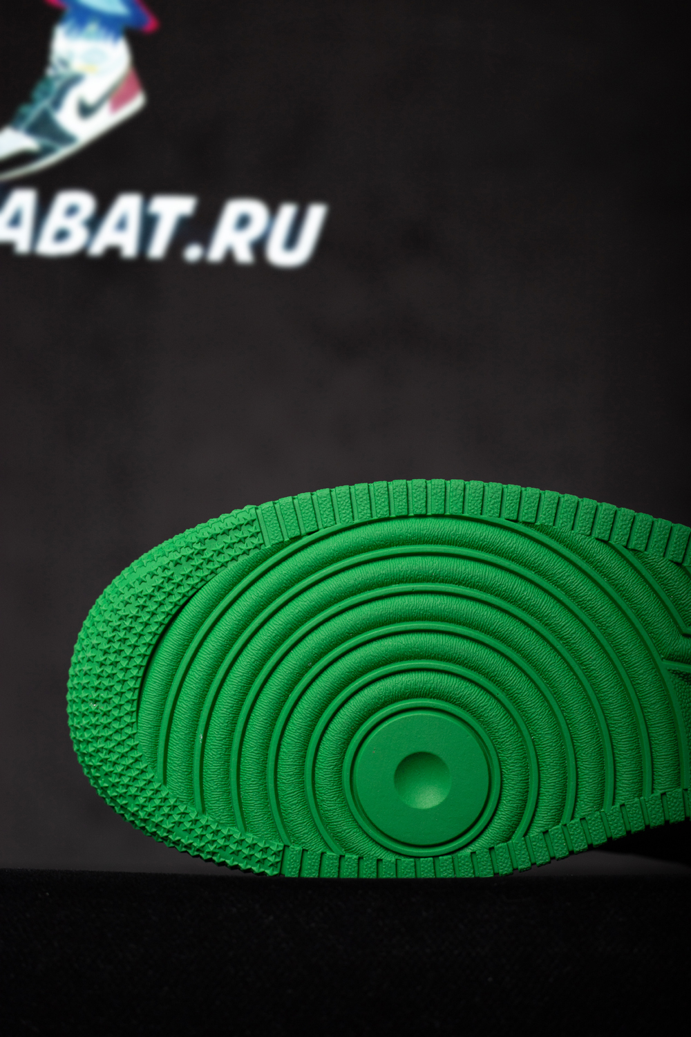 l0*is V*t0n x air force 1 low 