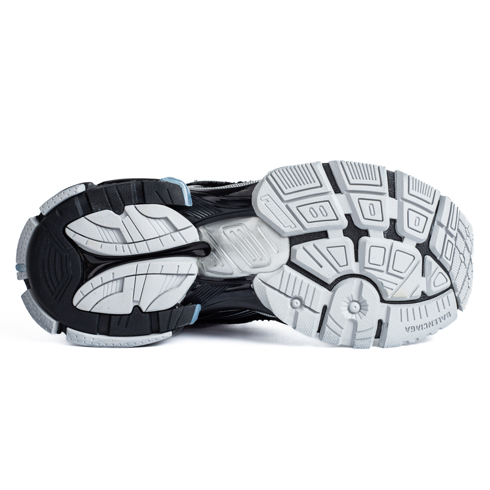 Ba*len*cia*ga runner sneaker "black silver"