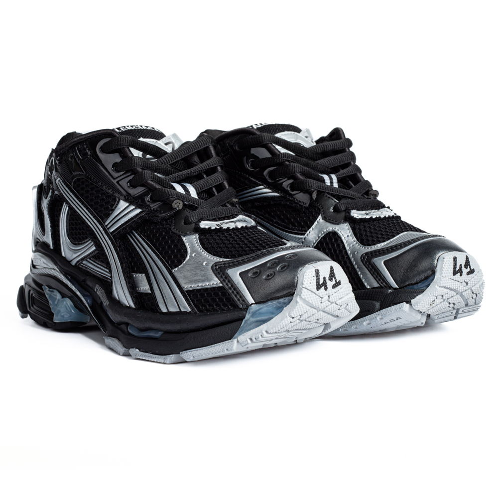 Ba*len*cia*ga runner sneaker "black silver"