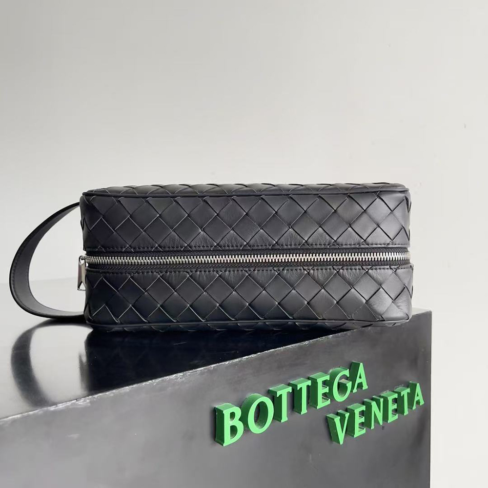 bo*te*ga Ve*ne*ta intrecciato travel pouch 729295 26*13*10cm