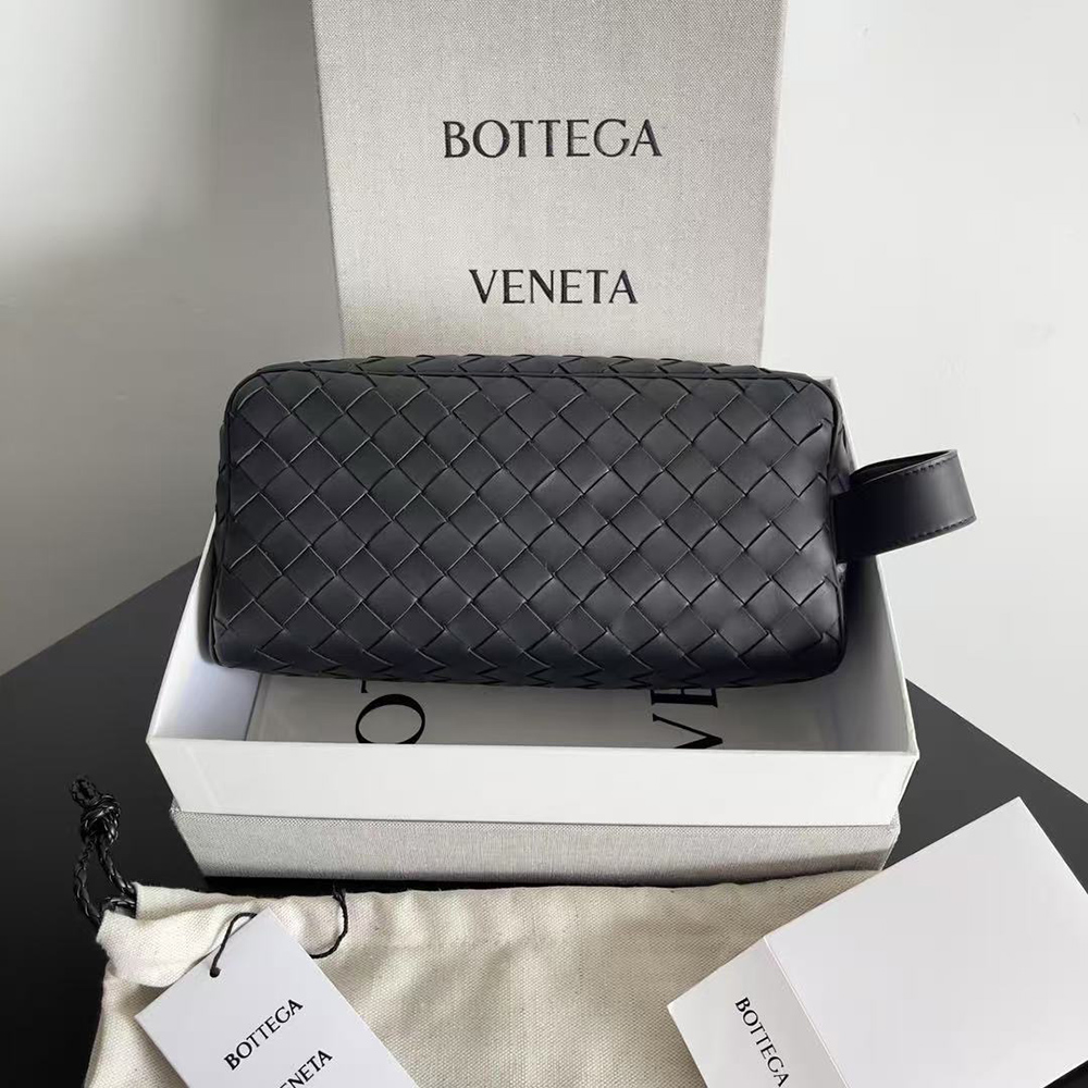 bo*te*ga Ve*ne*ta intrecciato travel pouch 729295 26*13*10cm