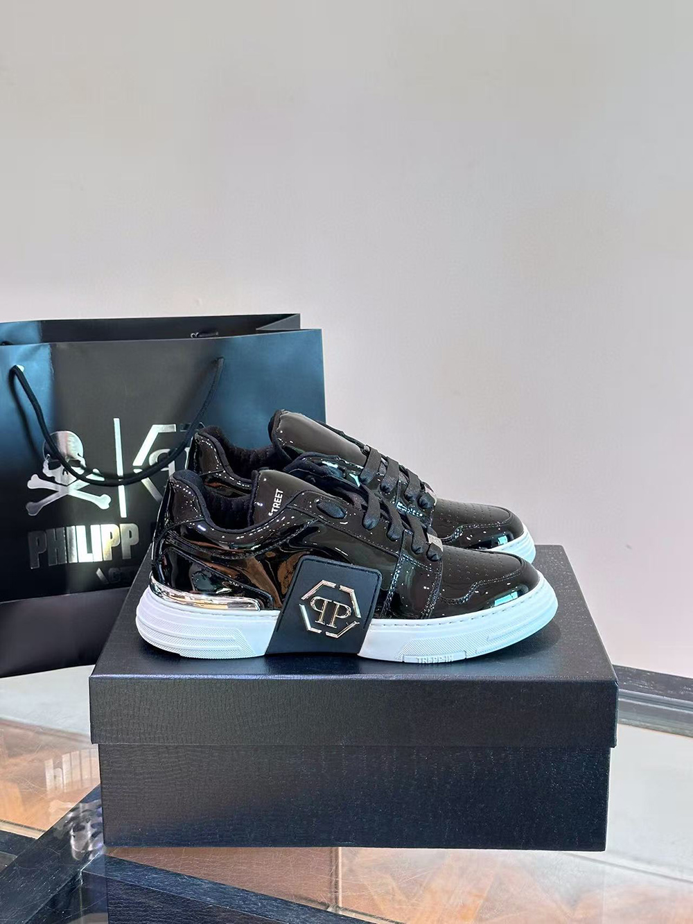 philipp plein S*per street lo-top sneakers hexagon