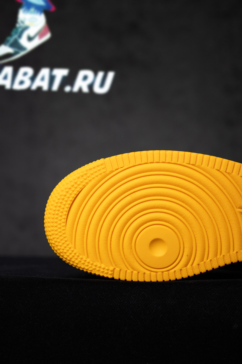 l0*is V*t0n & nike air force 1 virgil abloh 