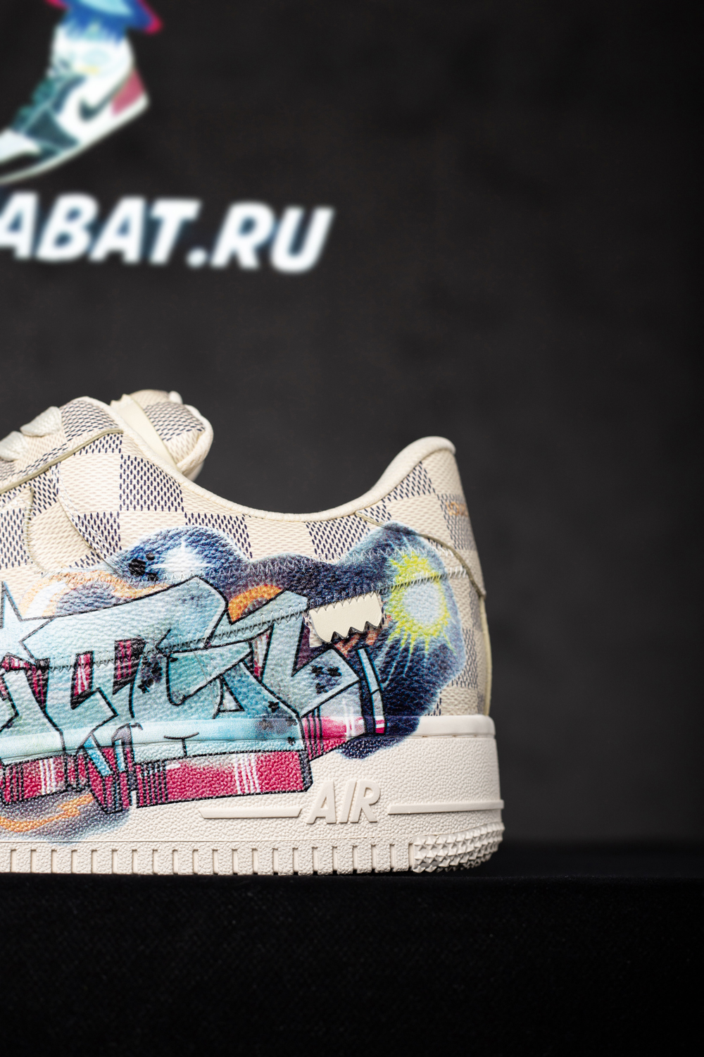 l0*is V*t0n & nike air force 1 virgil abloh 