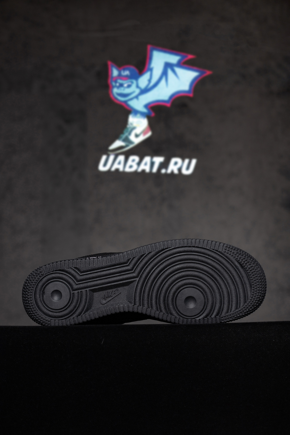 l0*is V*t0n & nike air force 1 virgil abloh 