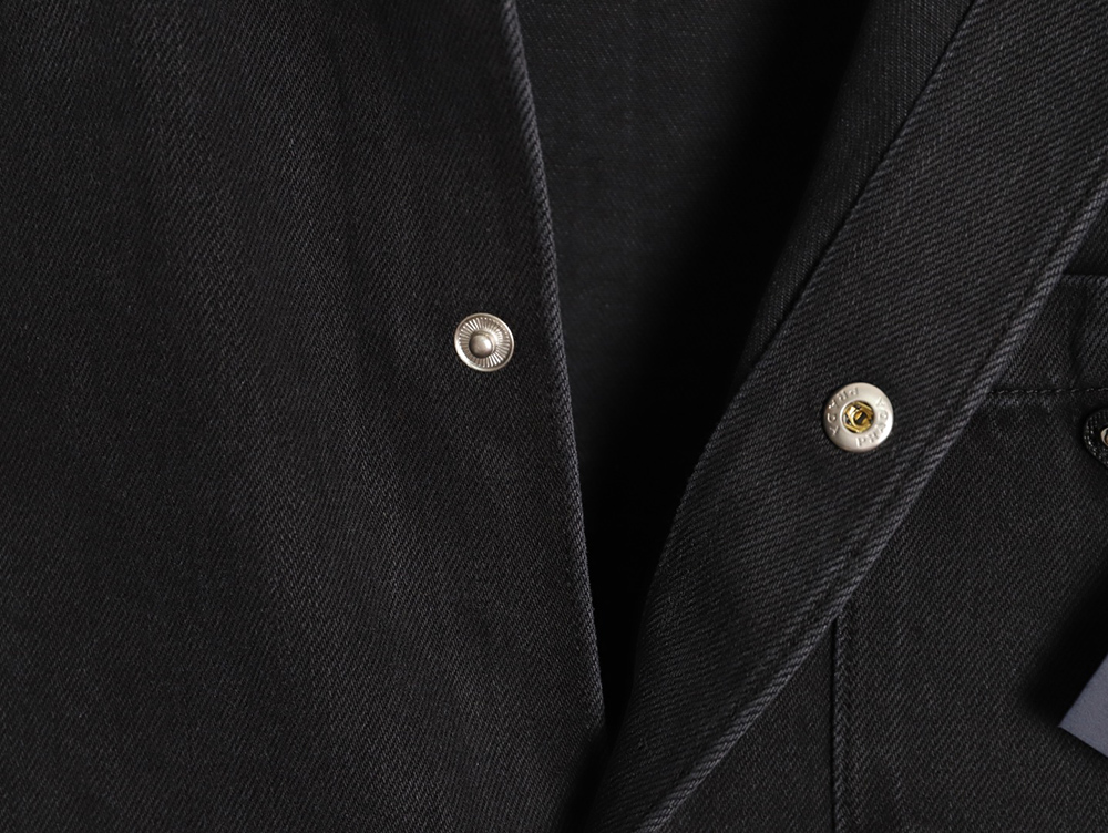 Pra*a triangle logo pocket denim short sleeve shirt