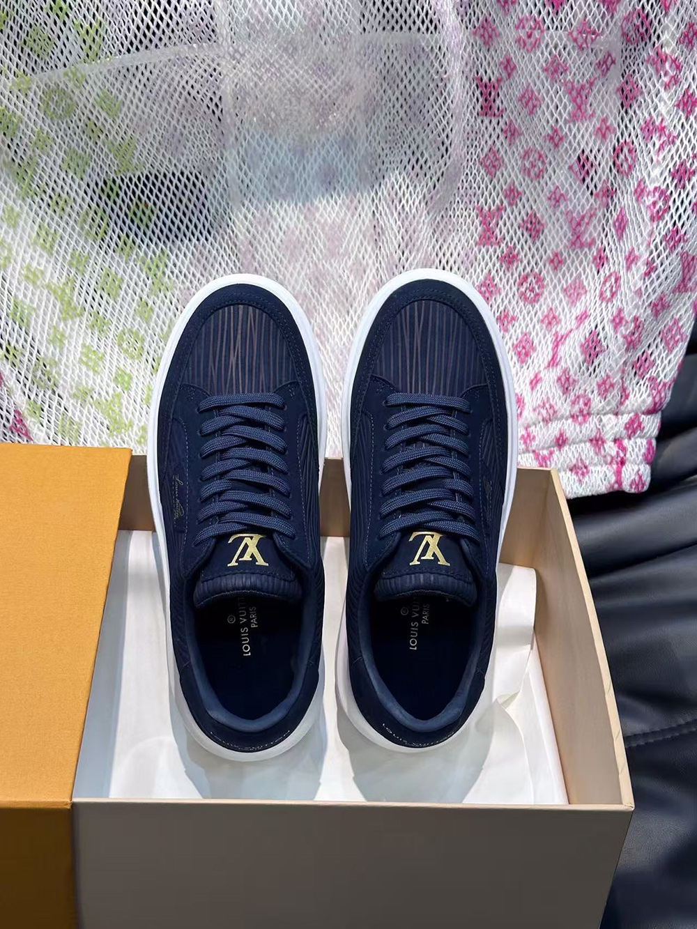 l0*is V*t0n beverly hills sneaker"dark blue"