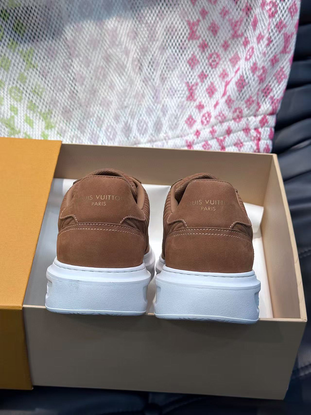 l0*is V*t0n beverly hills sneaker"brown"