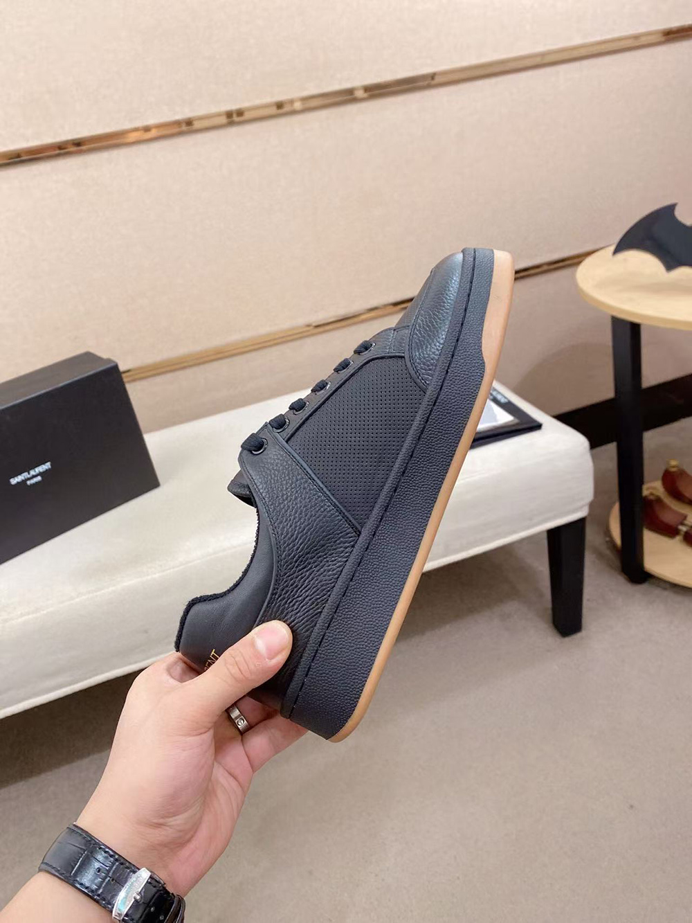 Sa**t Lau*nt sl-61 low 