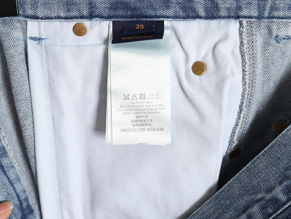 l0*is V*t0n embossed monogram cargo jeans