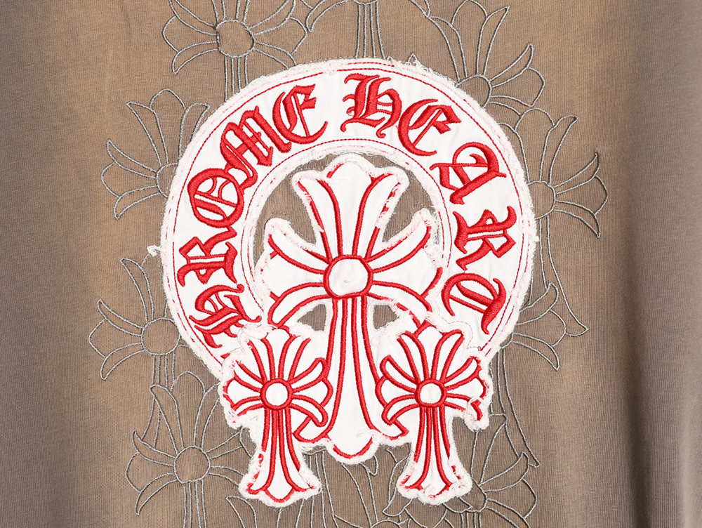 Ch**me He**ts red label cross patch embroidered washed hole short sleeve t-shirt