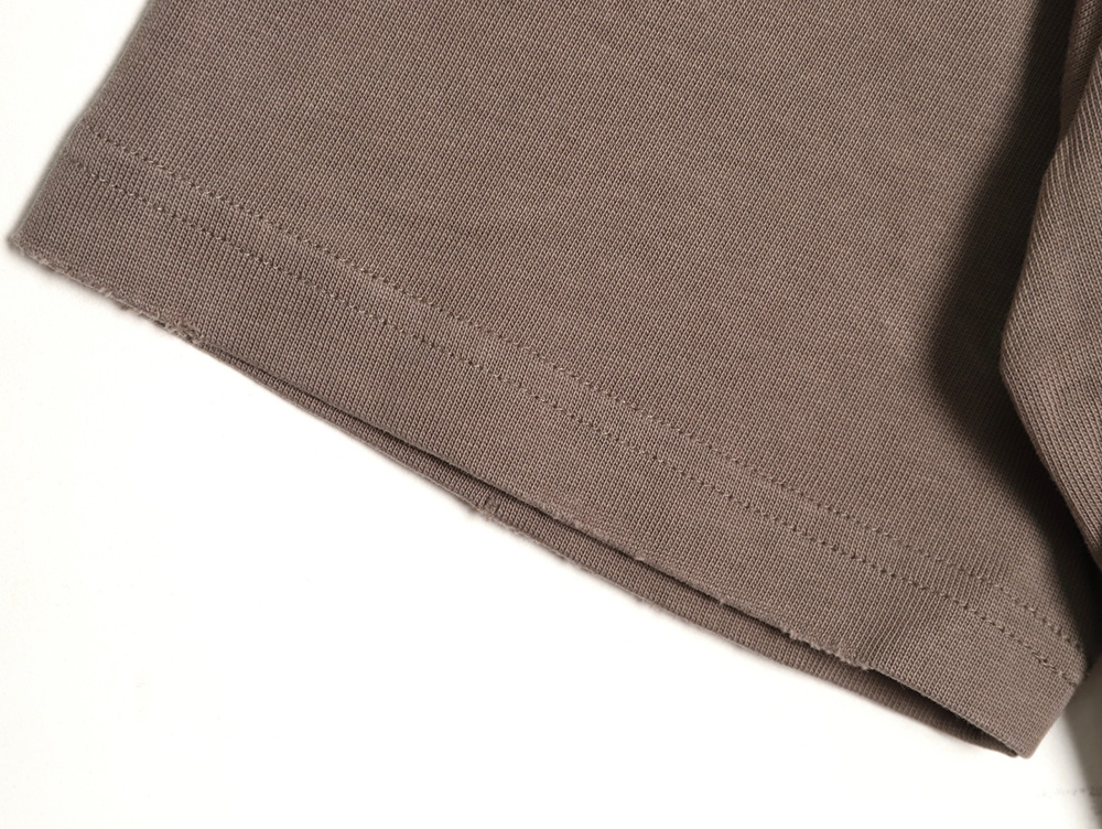 Ch**me He**ts red label cross patch embroidered washed hole short sleeve t-shirt