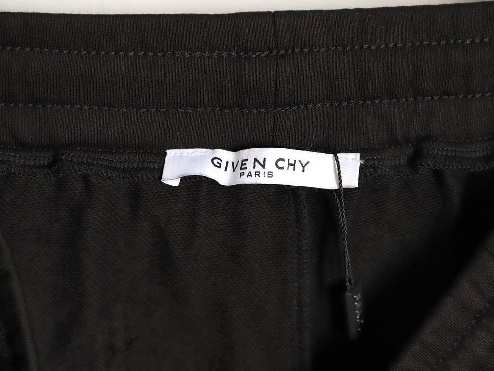 Givenchy star print shorts