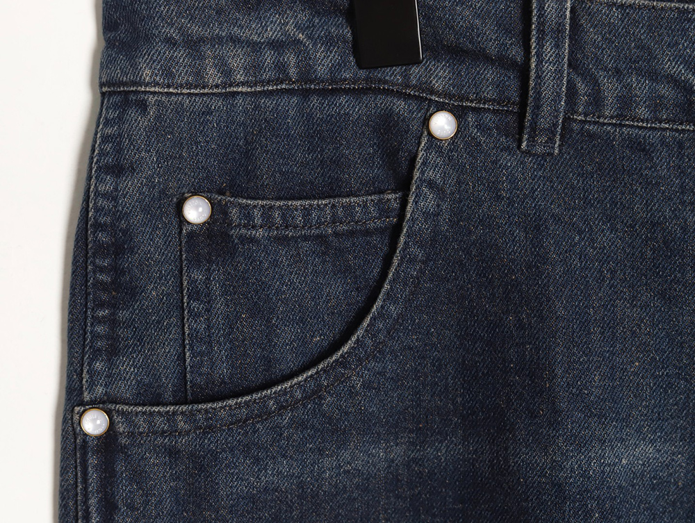 l0*is V*t0n embossed monogram cargo jeans tsk1