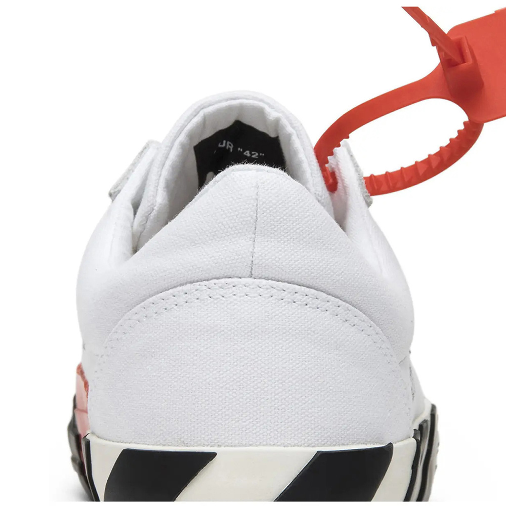 Off-White Vulc Low Top 