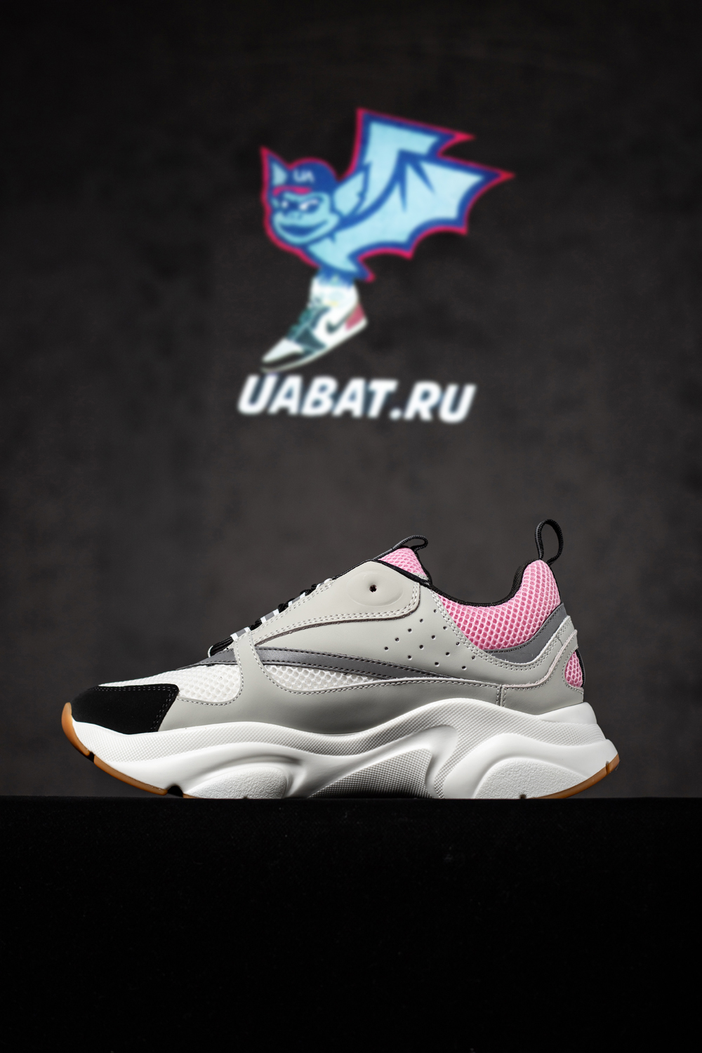 D*or b22 trainers pink
