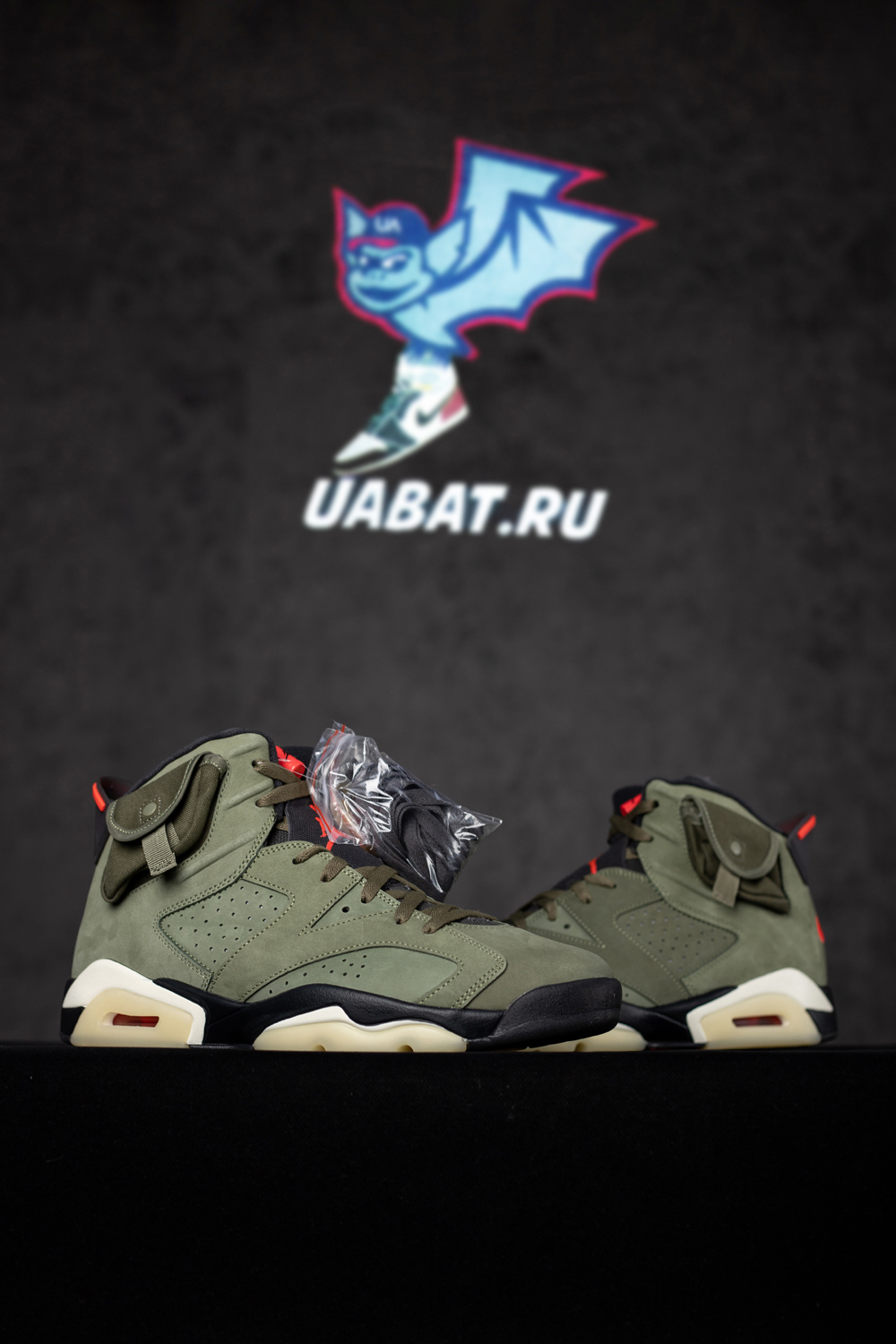 JORDAN 6 RETRO TRAVIS SCOTT