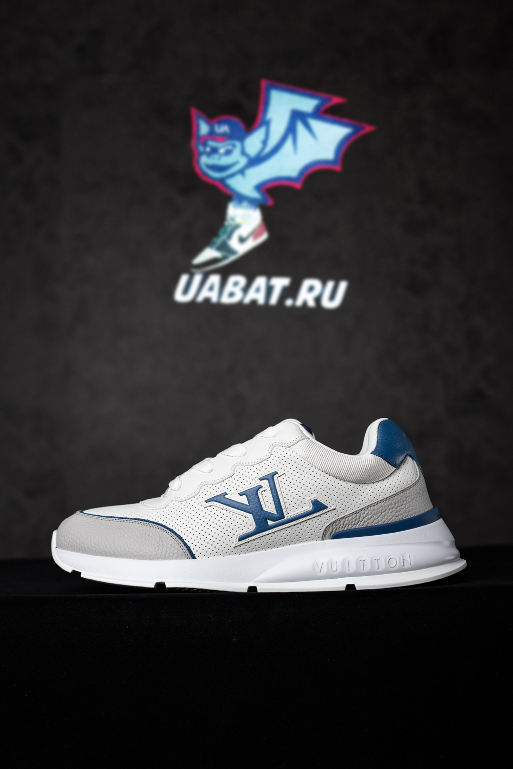 l0*is V*t0n classic sneaker 1ahsv3