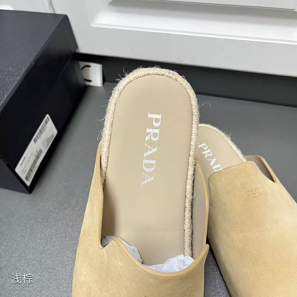 Pra*a suede mules