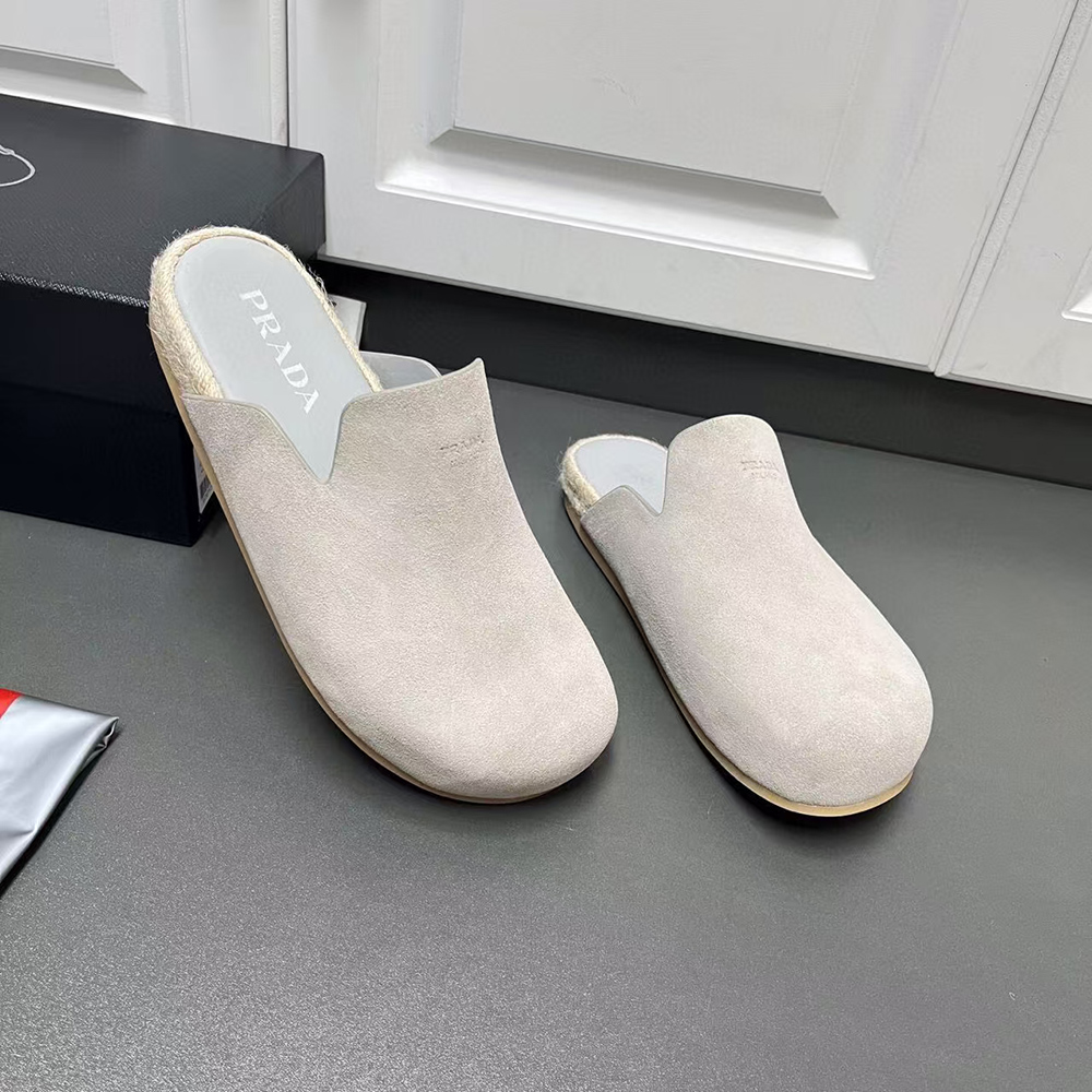 Pra*a suede mules