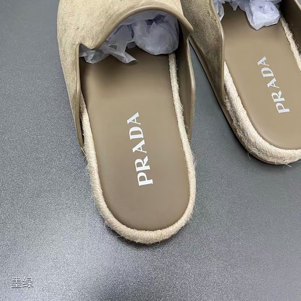 Pra*a suede mules