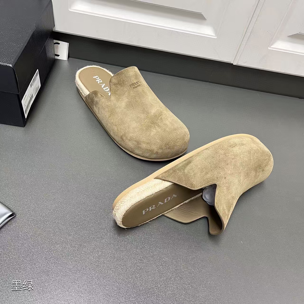 Pra*a suede mules