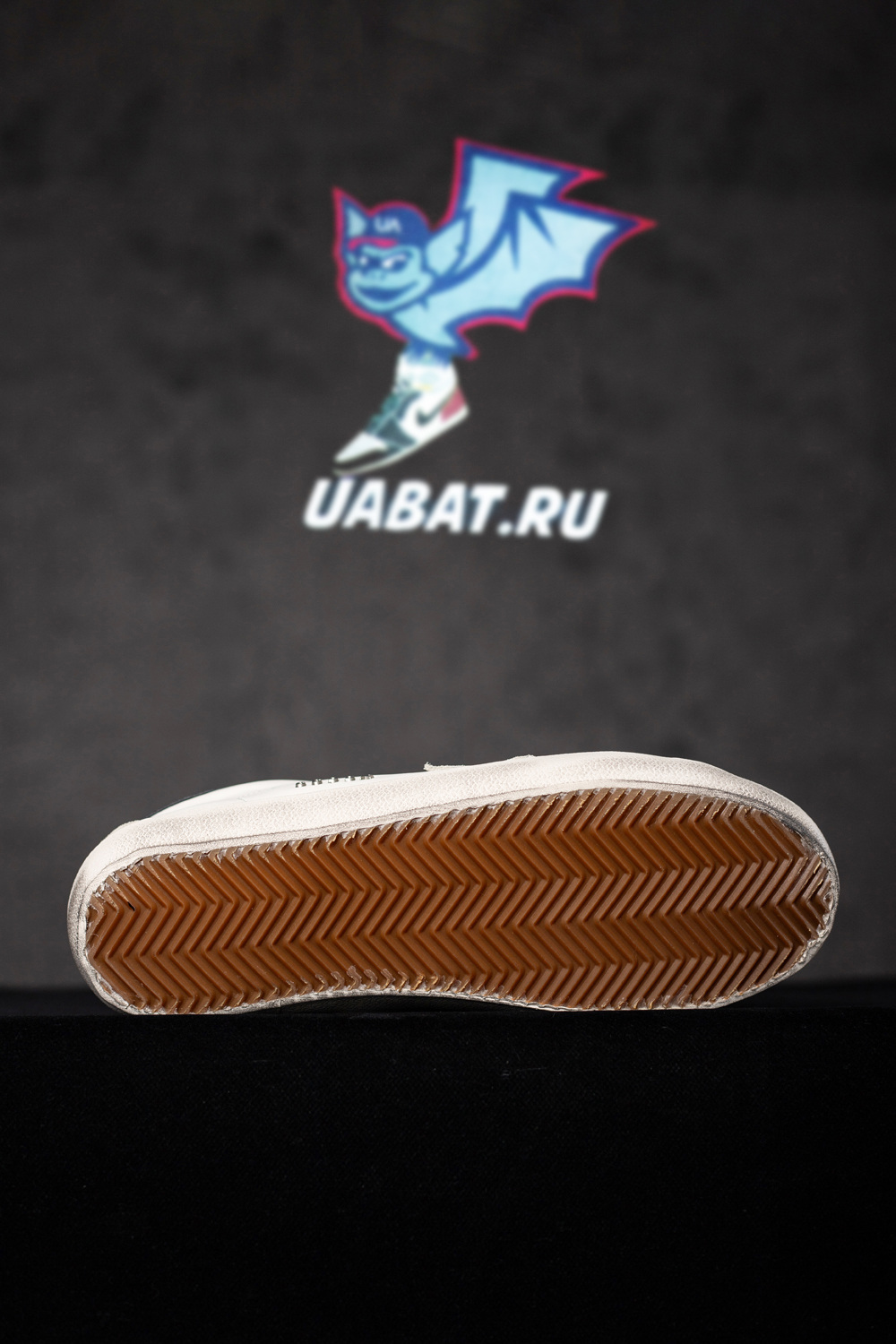 golden goose S*per-star white black