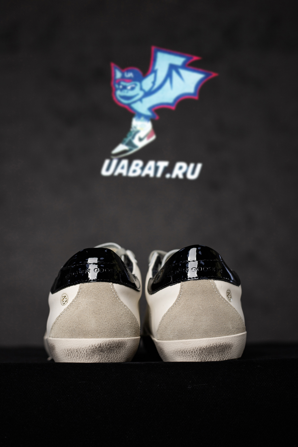 golden goose S*per-star white black