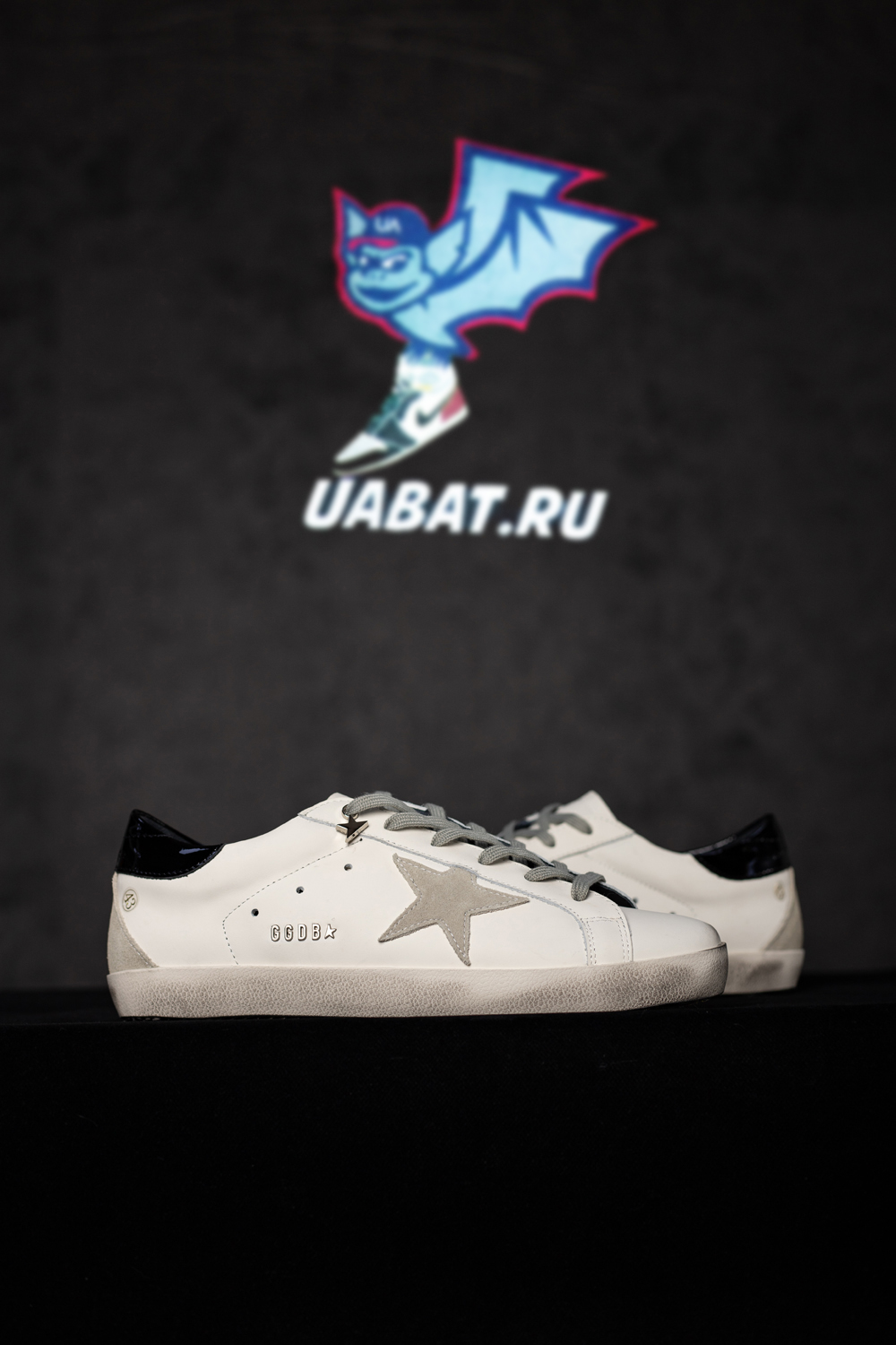 golden goose S*per-star white black