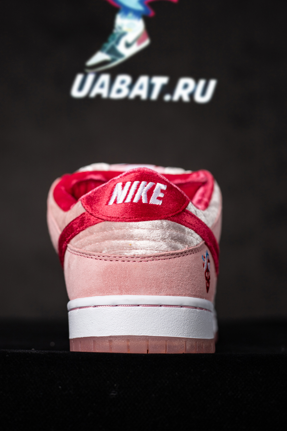 STRANGELOVE X DUNK LOW SB 