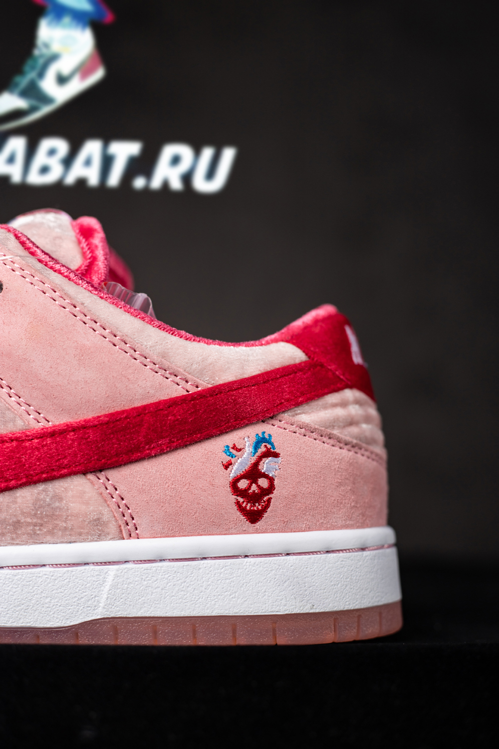 STRANGELOVE X DUNK LOW SB 