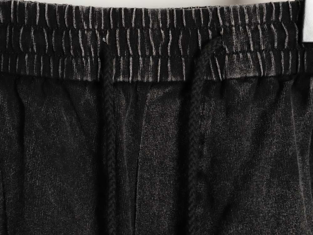 Ch**me He**ts patch horseshoe cross embroidery washed shorts