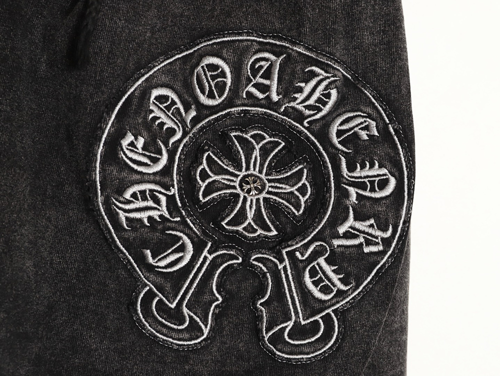 Ch**me He**ts patch horseshoe cross embroidery washed shorts