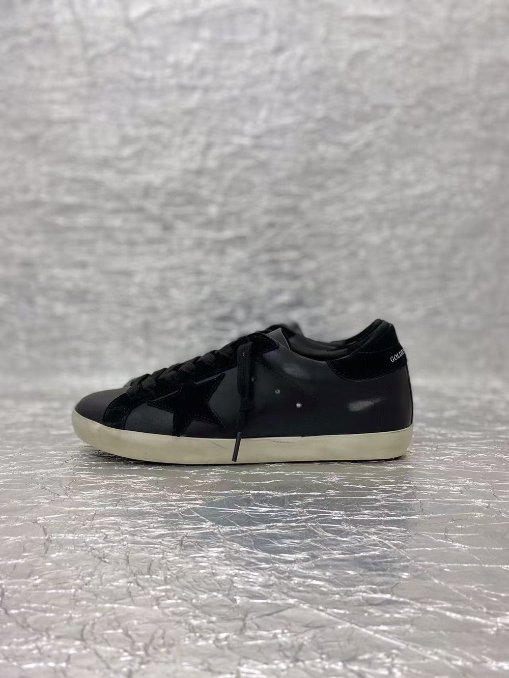golden goose S*per-star black sneakers