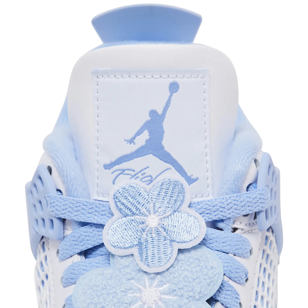 Wmns Air Jordan 4 Retro 