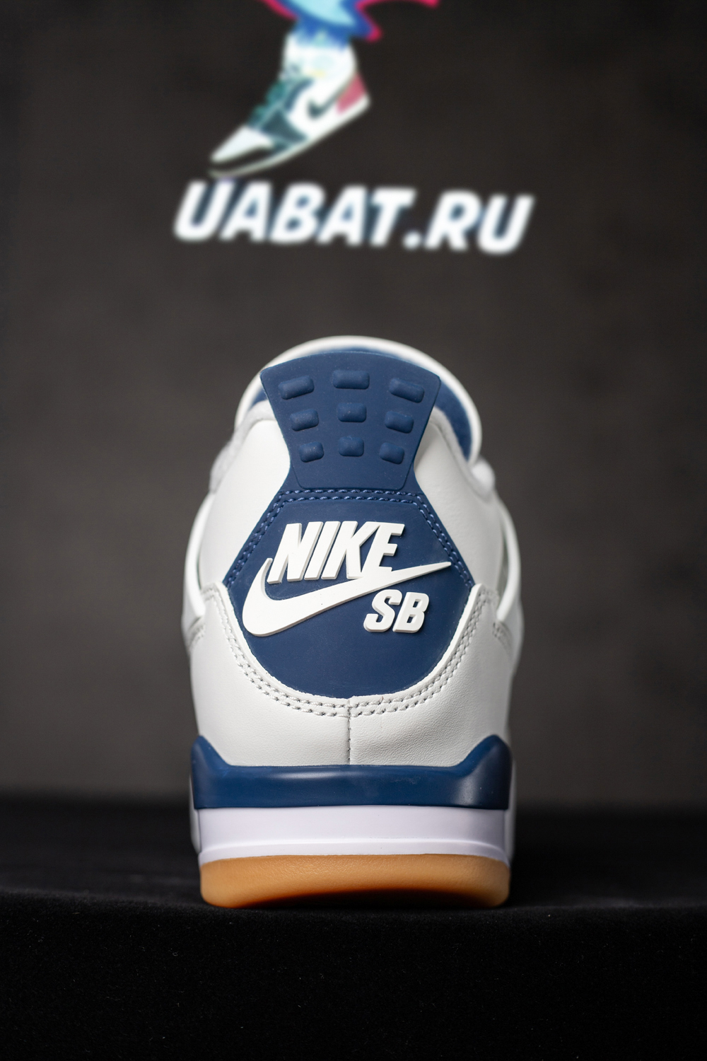 Nike SB x Air Jordan 4 "White/Navy"