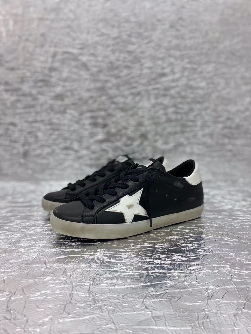 golden goose S*per-star sneakers black white