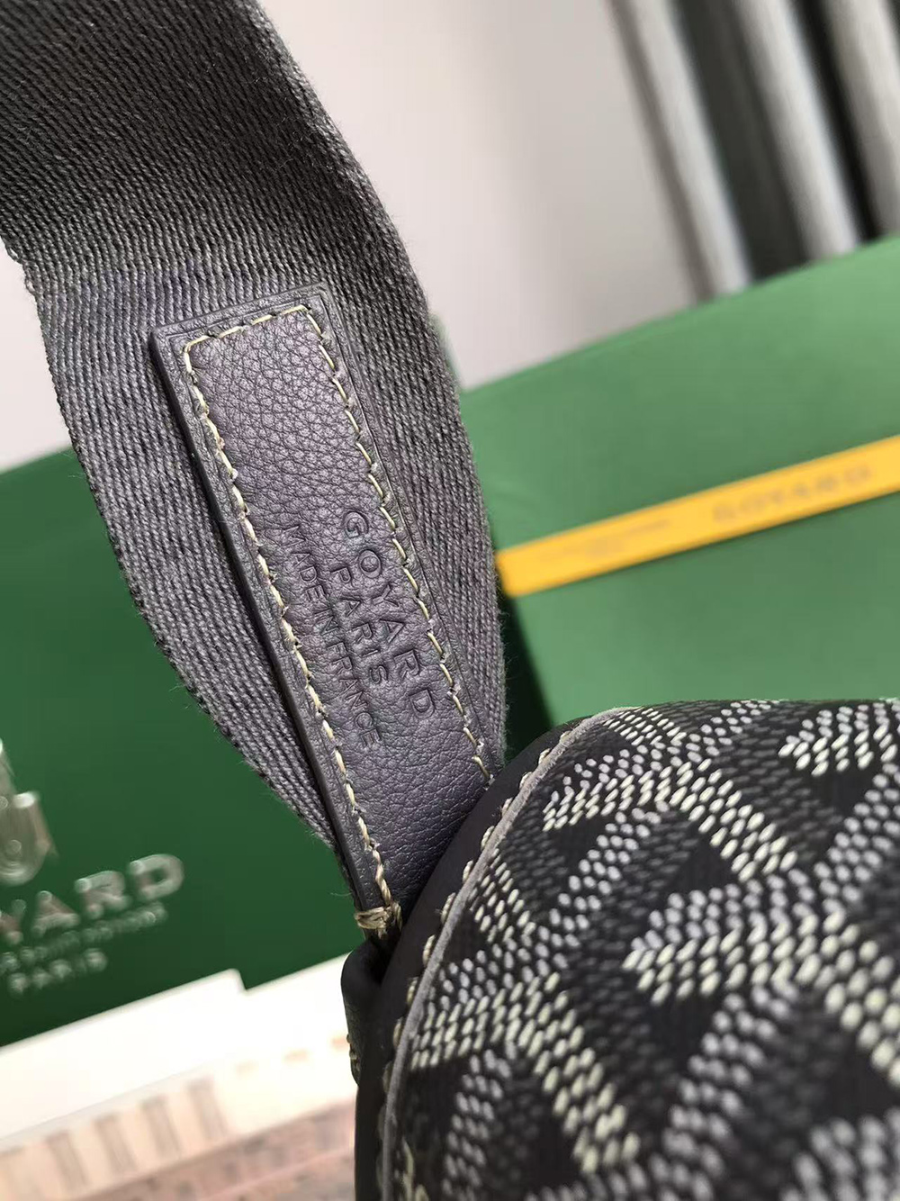 Go*ard capetien mm messenger bags c5152p 39*13*26cm