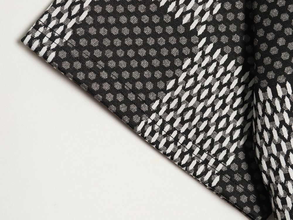 l0*is V*t0n pharrell checkerboard rhinestone woolen short-sleeved t-shirt tsk1