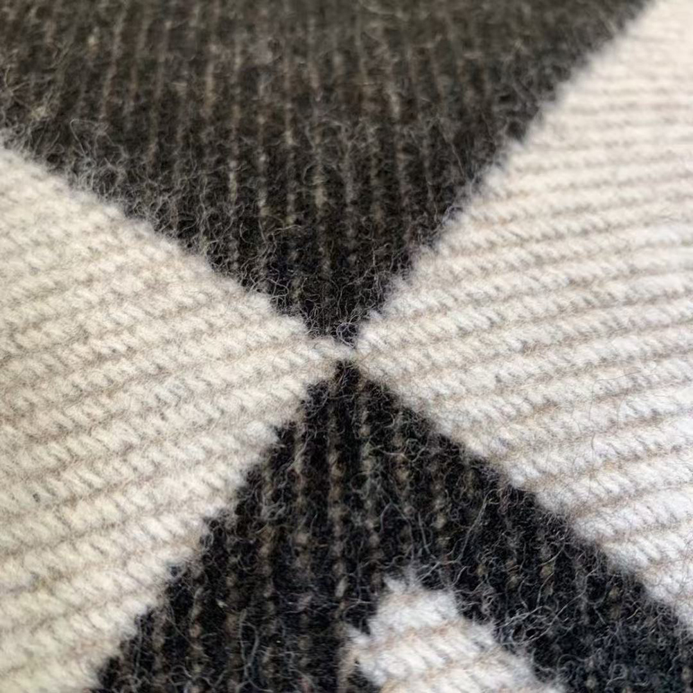 H**mes avalon pillow 70*70cm