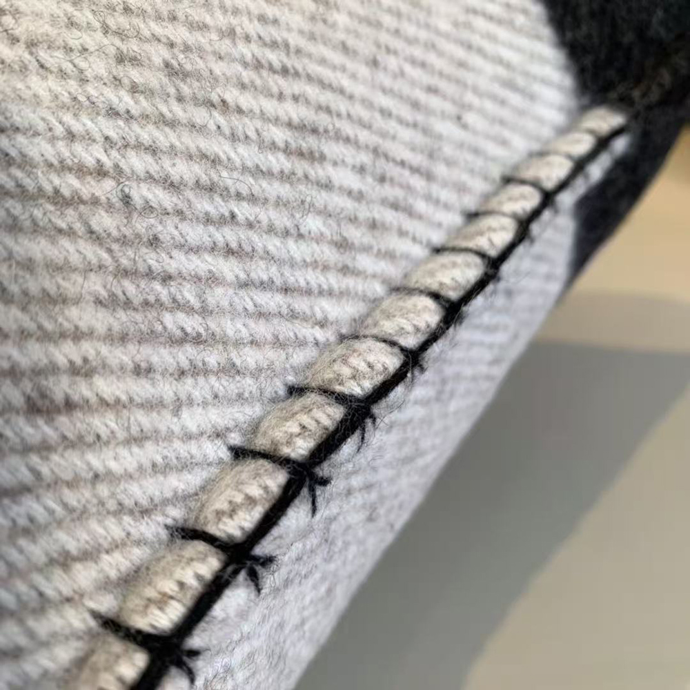 H**mes avalon pillow 70*70cm