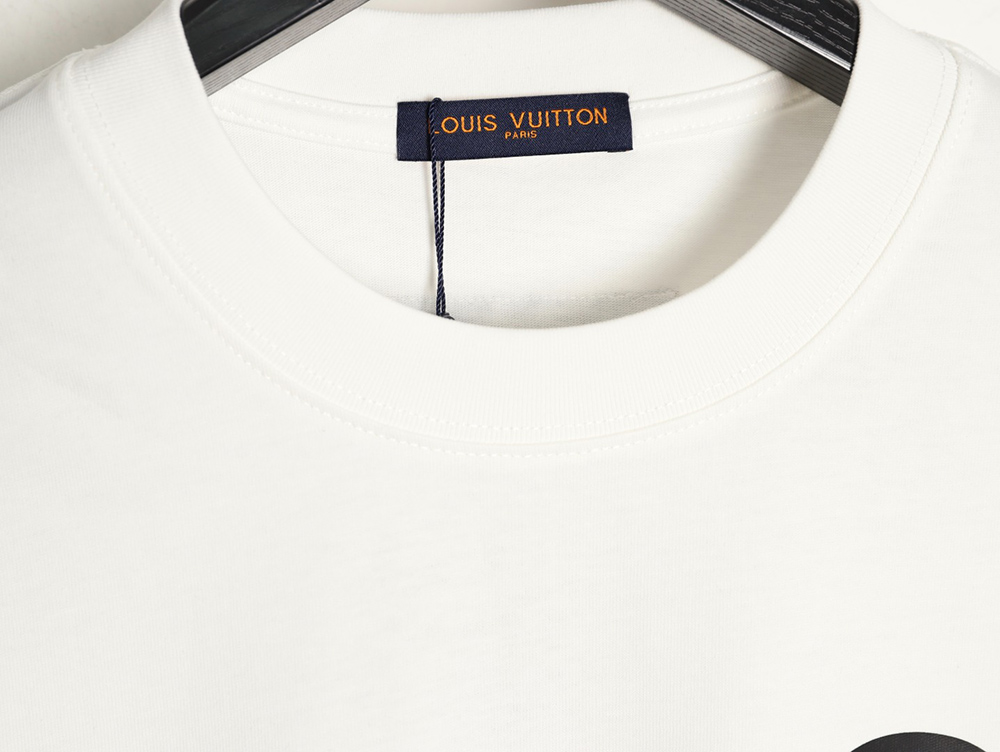 l0*is V*t0n black blue lettering short-sleeved t-shirt