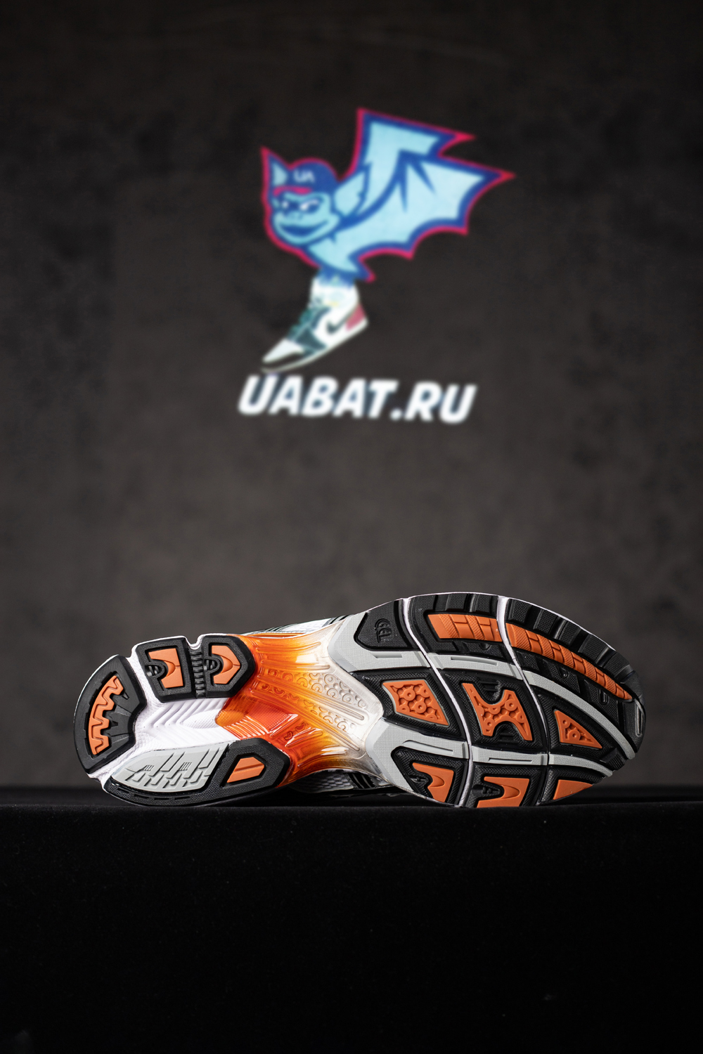 As*ic*s gel kayano 14 