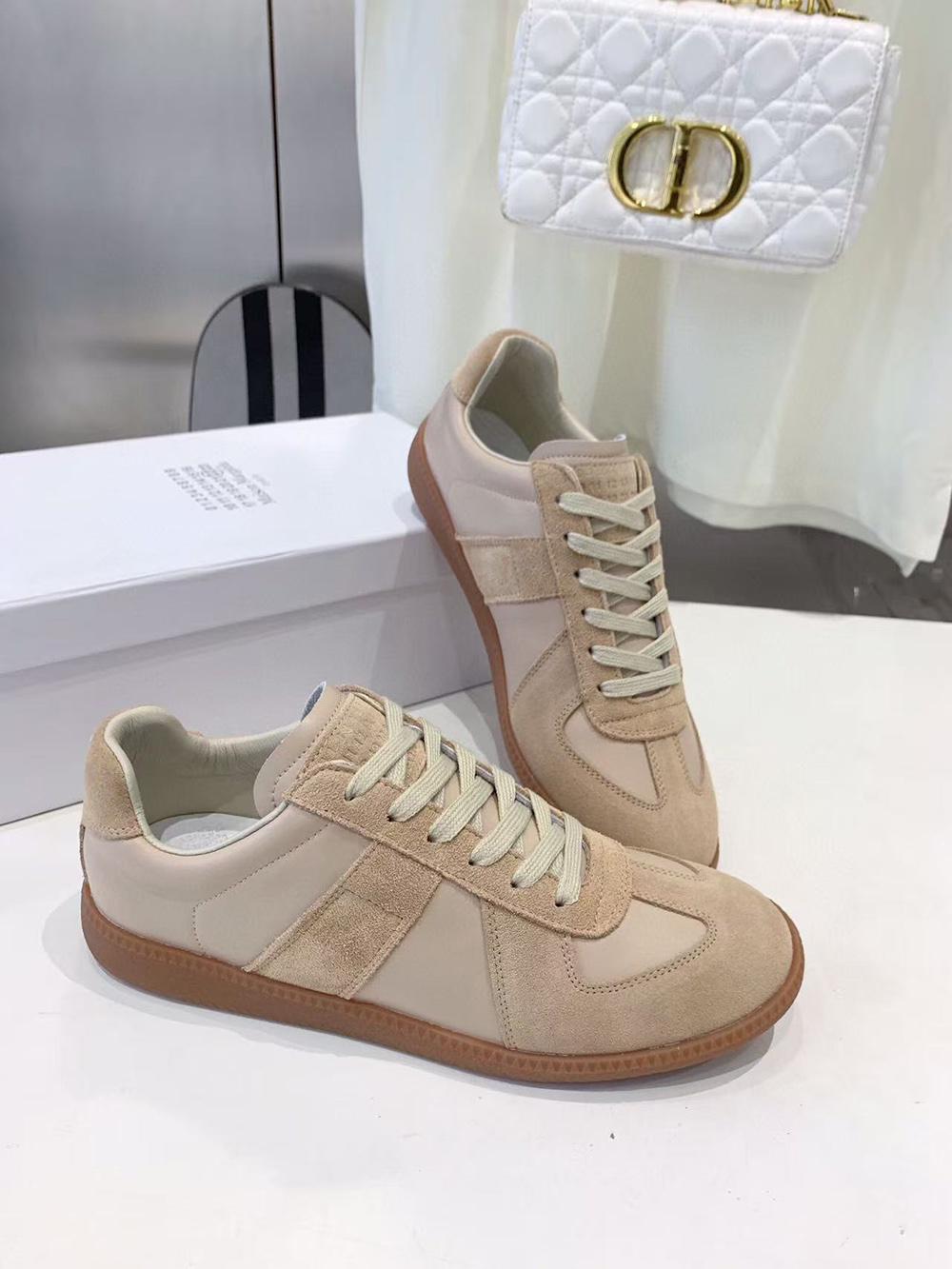 ma*s*n Ma*i*la replica sneakers