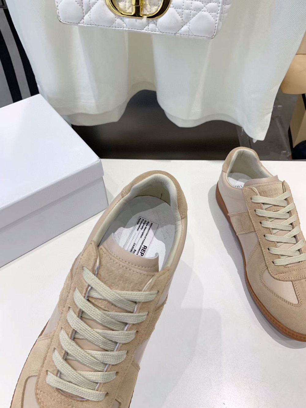 ma*s*n Ma*i*la replica sneakers